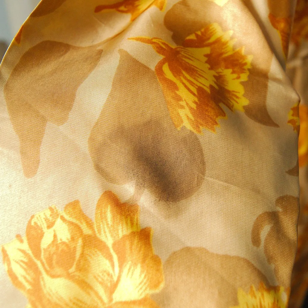 1950s Gold Rose Wiggle Dress