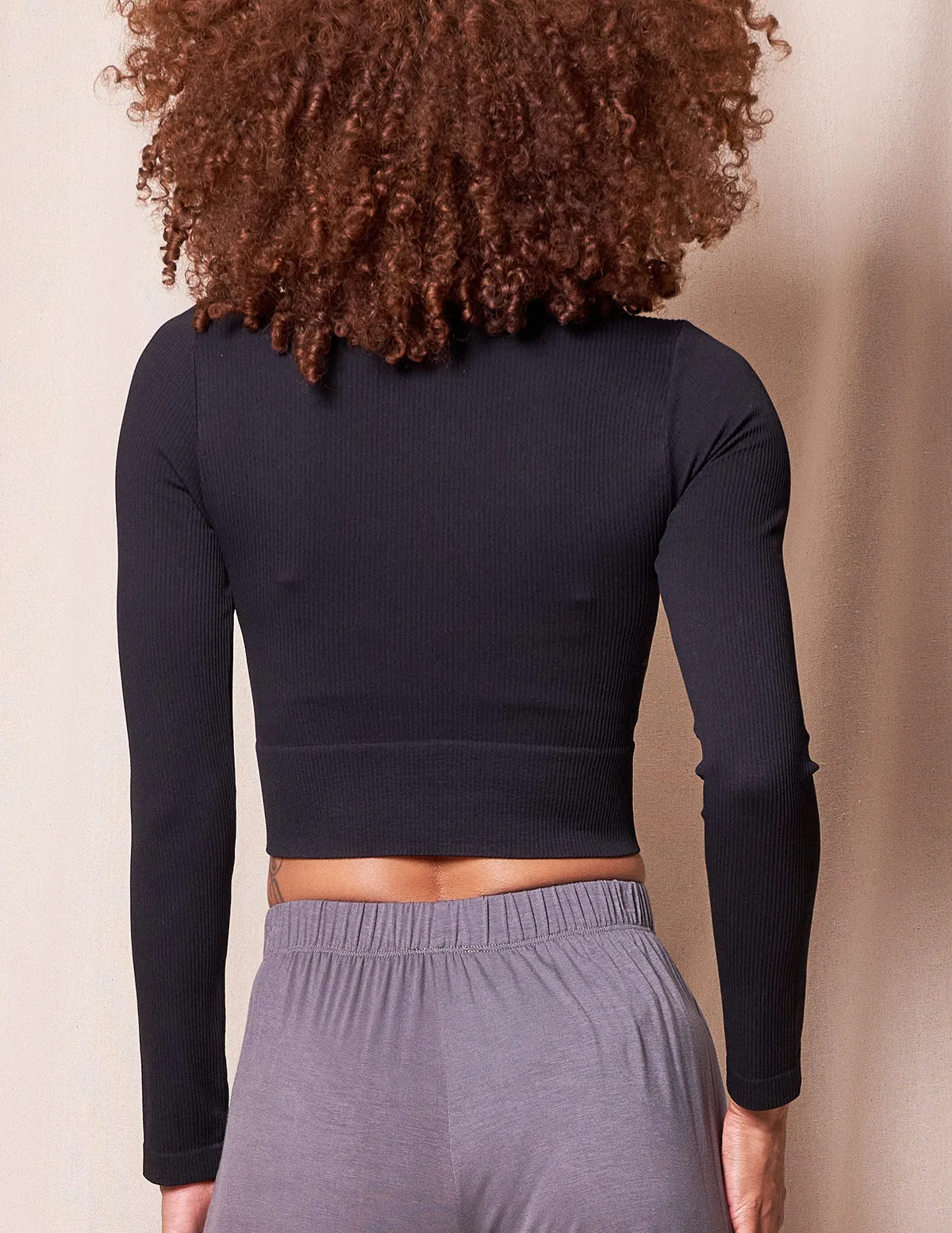 Control Fit Long Sleeved Ribbed Crop