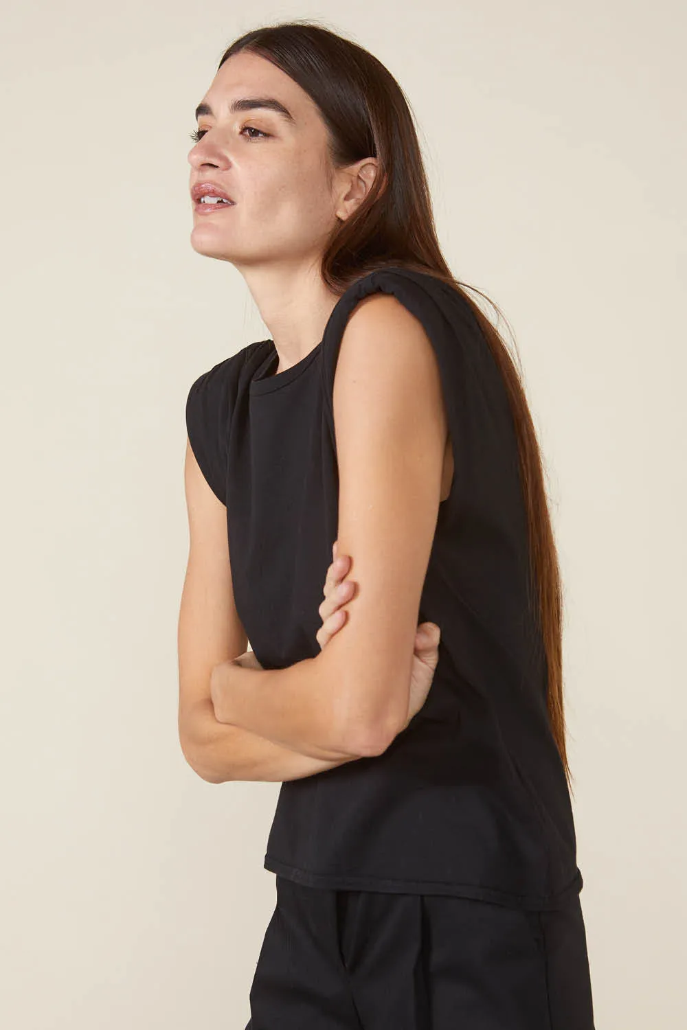 Echo Padded Shoulder Tee in Black