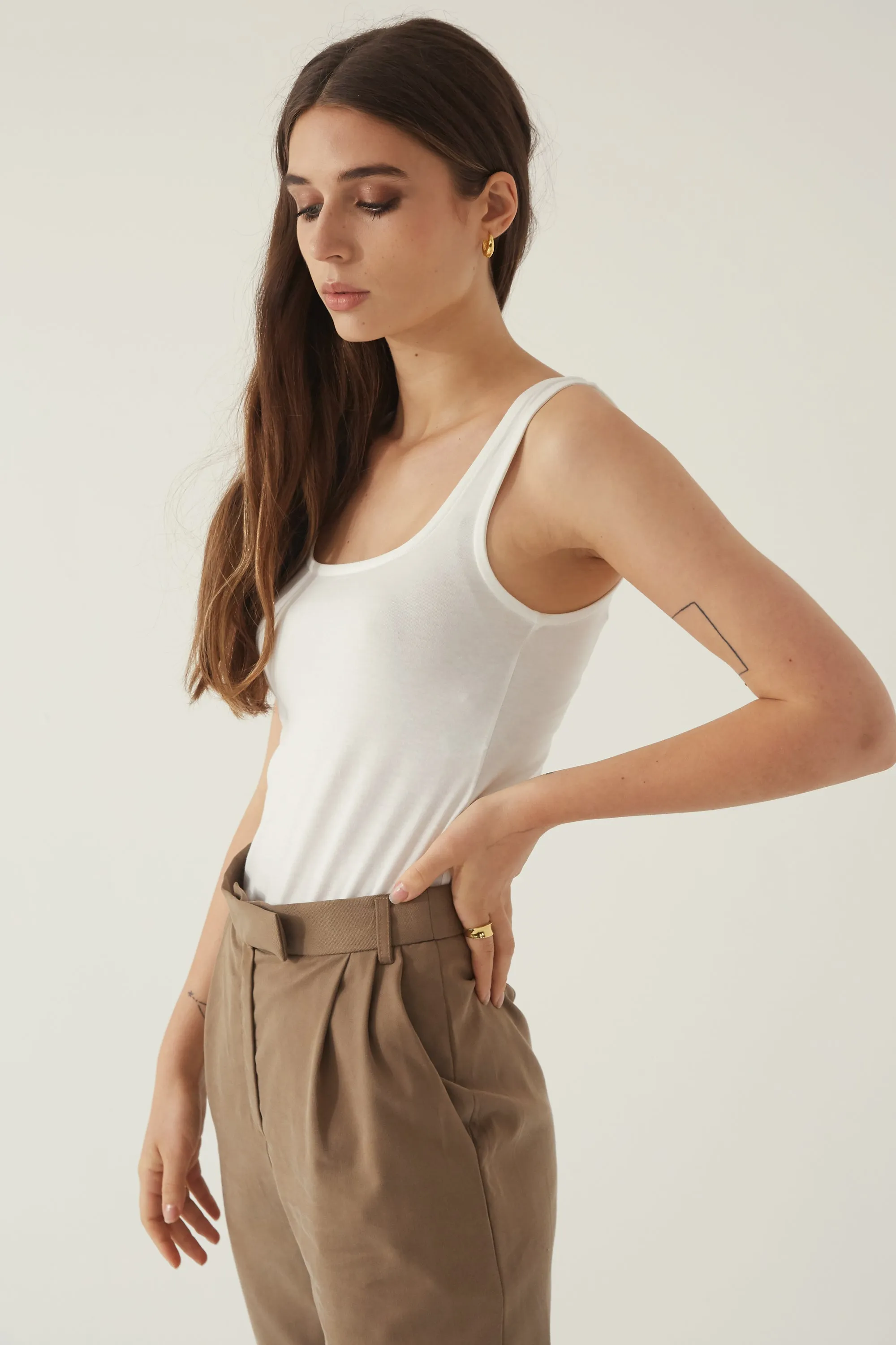 High Waisted Pleated Trouser