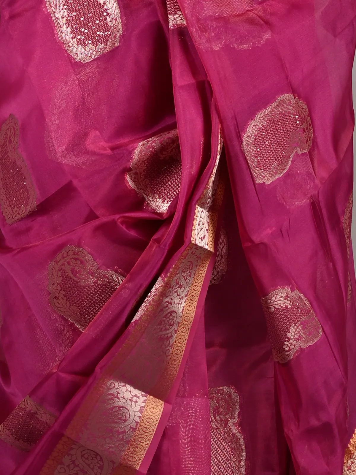 Odette Women Magenta Organza Woven Saree With Unstitched Blouse