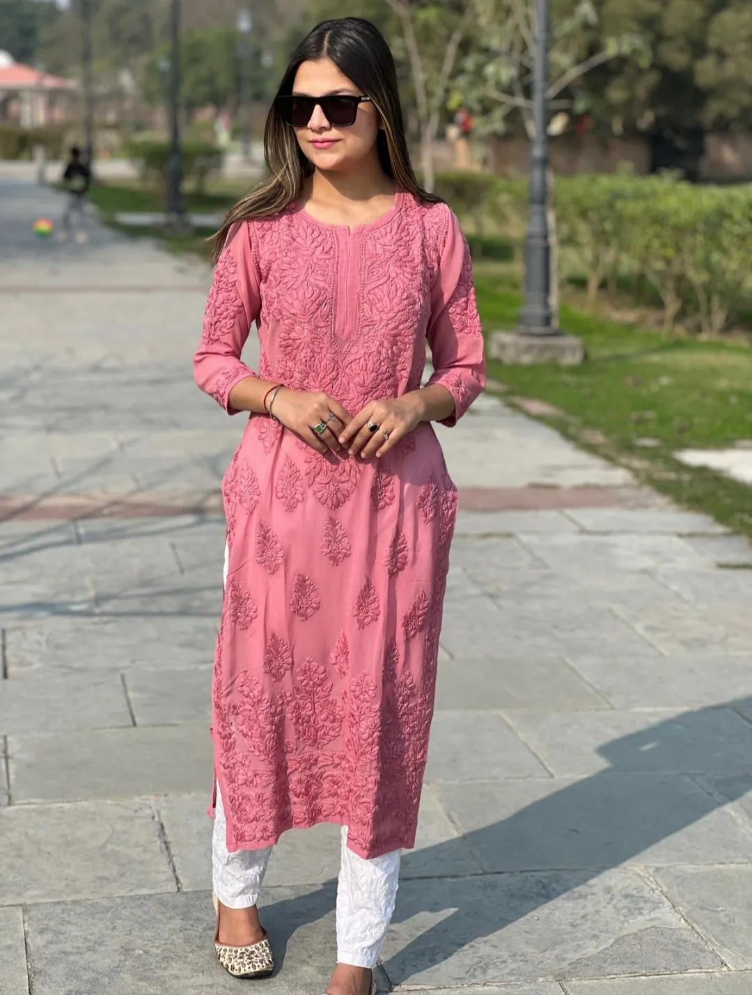 Vranda Pure Viscose 3D Chikankari Kurti